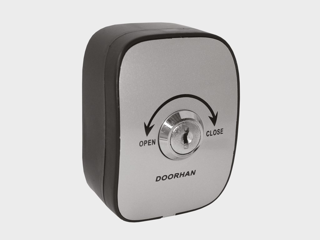 Boshqarish uchun kalit-tugma.